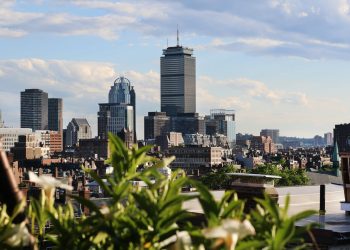 What is the best time to look for an apartment in Boston?
