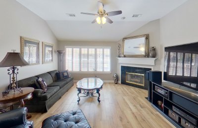 6610 Mariner Square Court