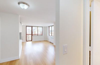 260 West 52nd Street, #18C