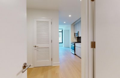 8 Court Square East, #07H