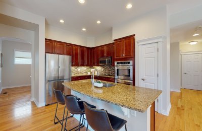 2547 Xanthia Court