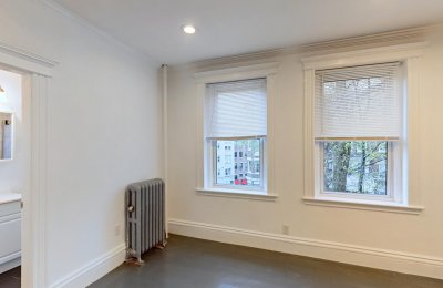 15 Queensberry Street, #36
