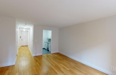 260 West 52nd Street, #8A
