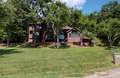 16 Stonegate Drive