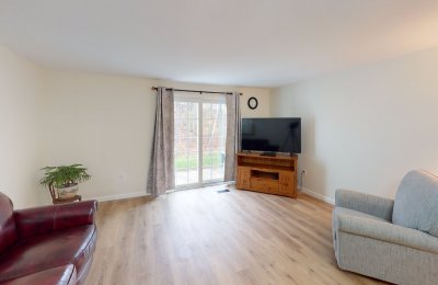 50 Edward J Roy Drive, #40