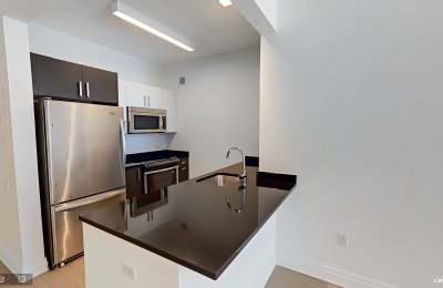 70 Pine Street, #727