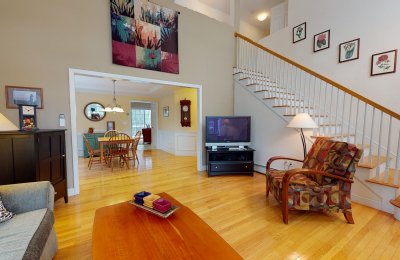 14 Hilton Drive