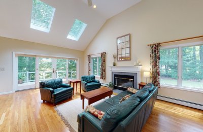 12 Shore Drive