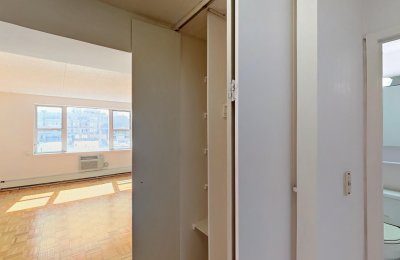 301 Elizabeth Street, #8M