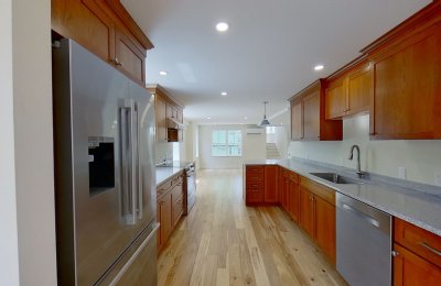 34 Hammond Street, #a