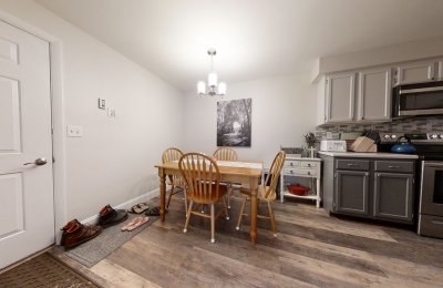 136 Old Winthrop Road, #7