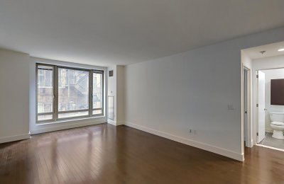 37 West 21st Street, #302