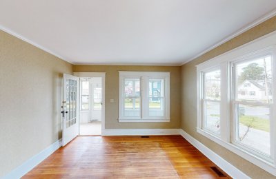108 North Bay Street
