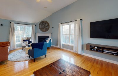 89 Nashua Road