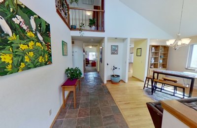 802 West Dahlia Court
