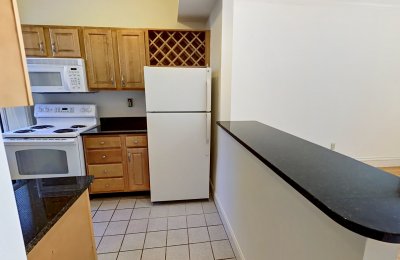 15 Queensberry Street, #35