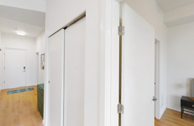 607 Cru Apartments
