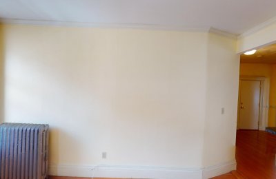 15 Queensberry Street, #32
