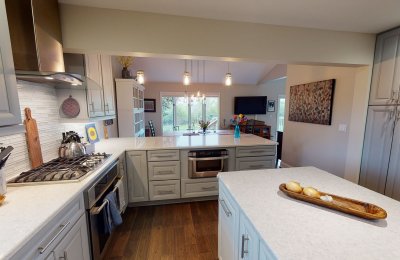w281n1811 Golf View Drive