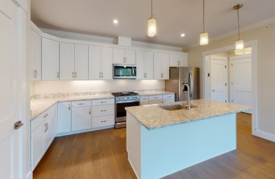 7 Longview Drive, #206