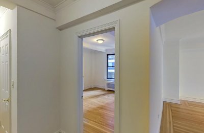 405 East 54th Street, #8O
