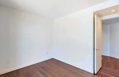 200 West 67th Street, #16C