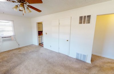 2443 Mountain View Drive
