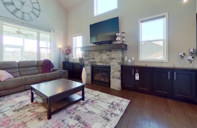 725 Maple Drive