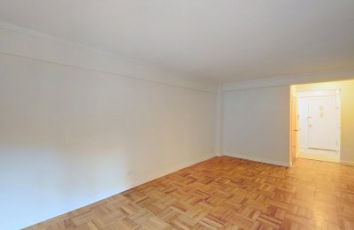 40 East 89th Street, #4F