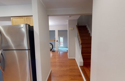 5106 King Charles Way