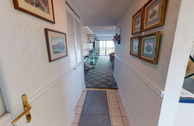 3400 Cove Cay Drive, #7f