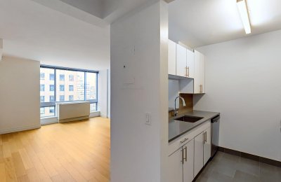 150 East 44th Street, #41D