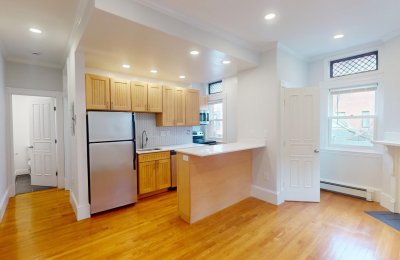 195 Commonwealth Avenue, #7