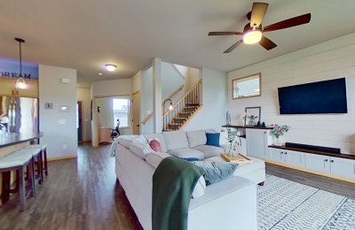 4805 Catalina Parkway
