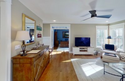 4 Candlewood Road