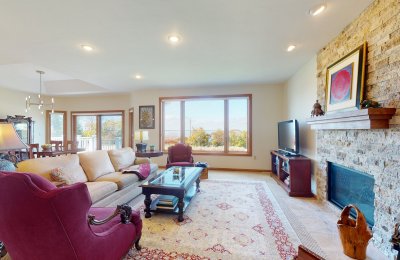 2872 Nicolet Drive