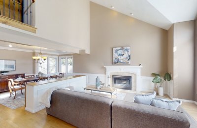 2823 East Pineview Drive