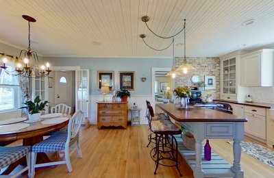 152 Pepperrell Road