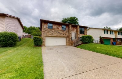 18 Colonial Court