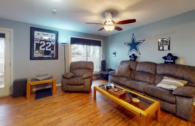 619 Country Club Ter