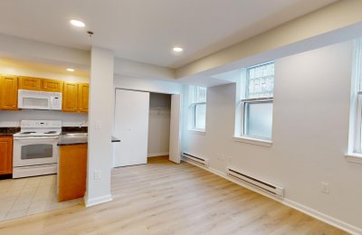 28 Queensberry Street, #D