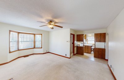 310 6Th Street East