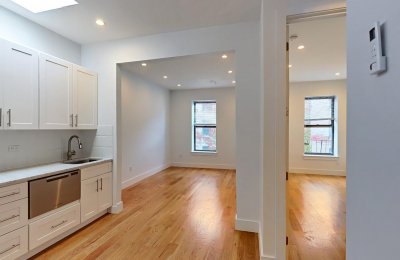259 Rogers Avenue, #3R