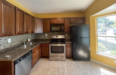 12422 Old Colony Drive