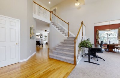 10270 Knoll Circle