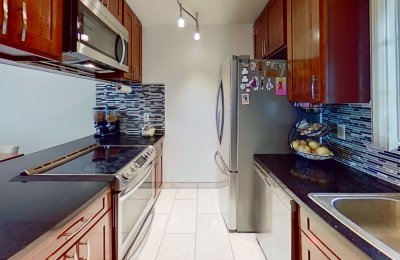 92-1019 Alaa Street, #16-204
