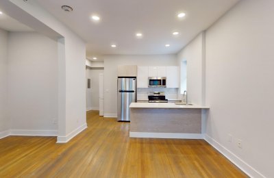 11 Queensberry Street, #2