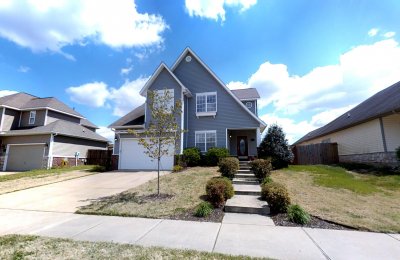 1412 Northeast Dysart Woods Lane