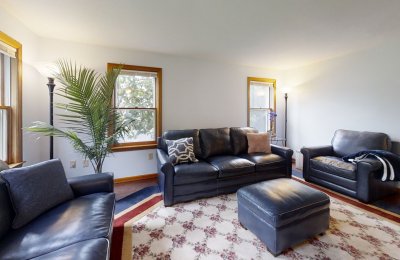 4 Rosecliff Drive