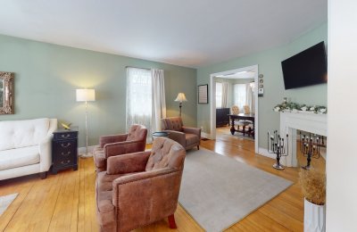 138 7Th Avenue North